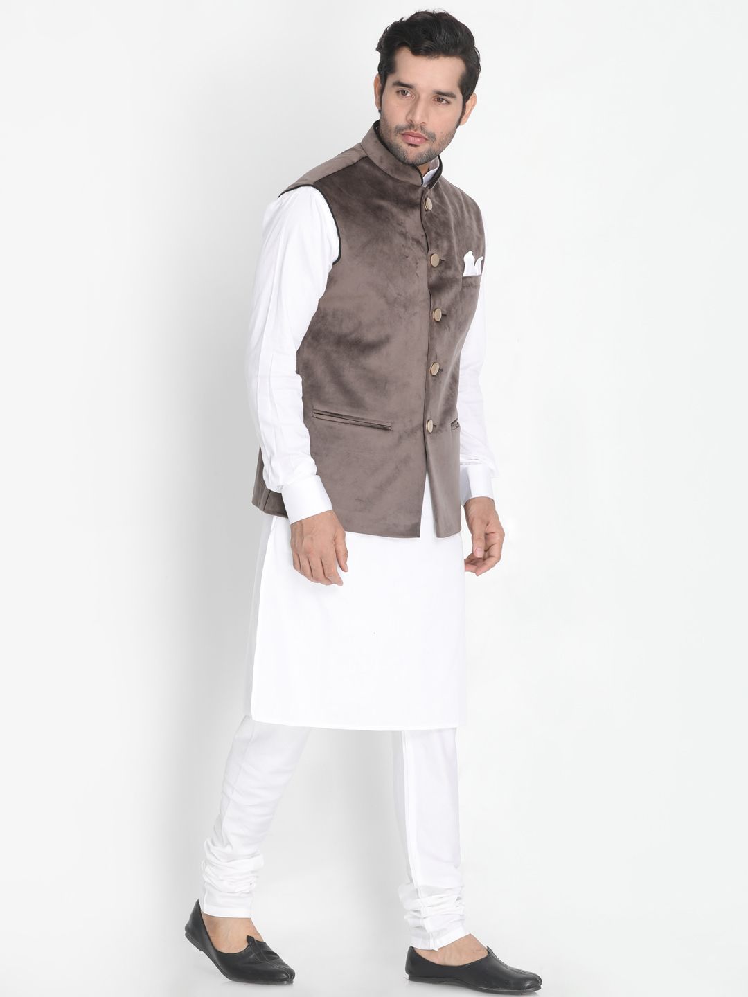 Men's White Cotton Blend Kurta, Ethnic Jacket and Pyjama Set