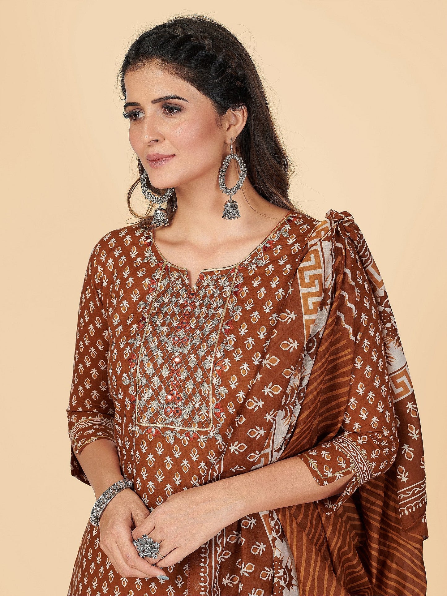 Color_Brown