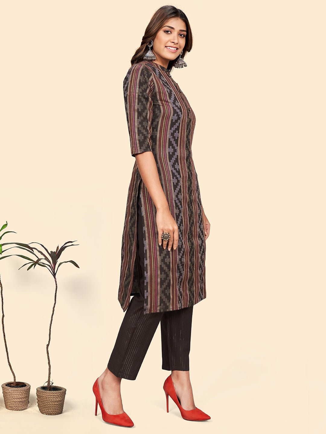 Color_Brown