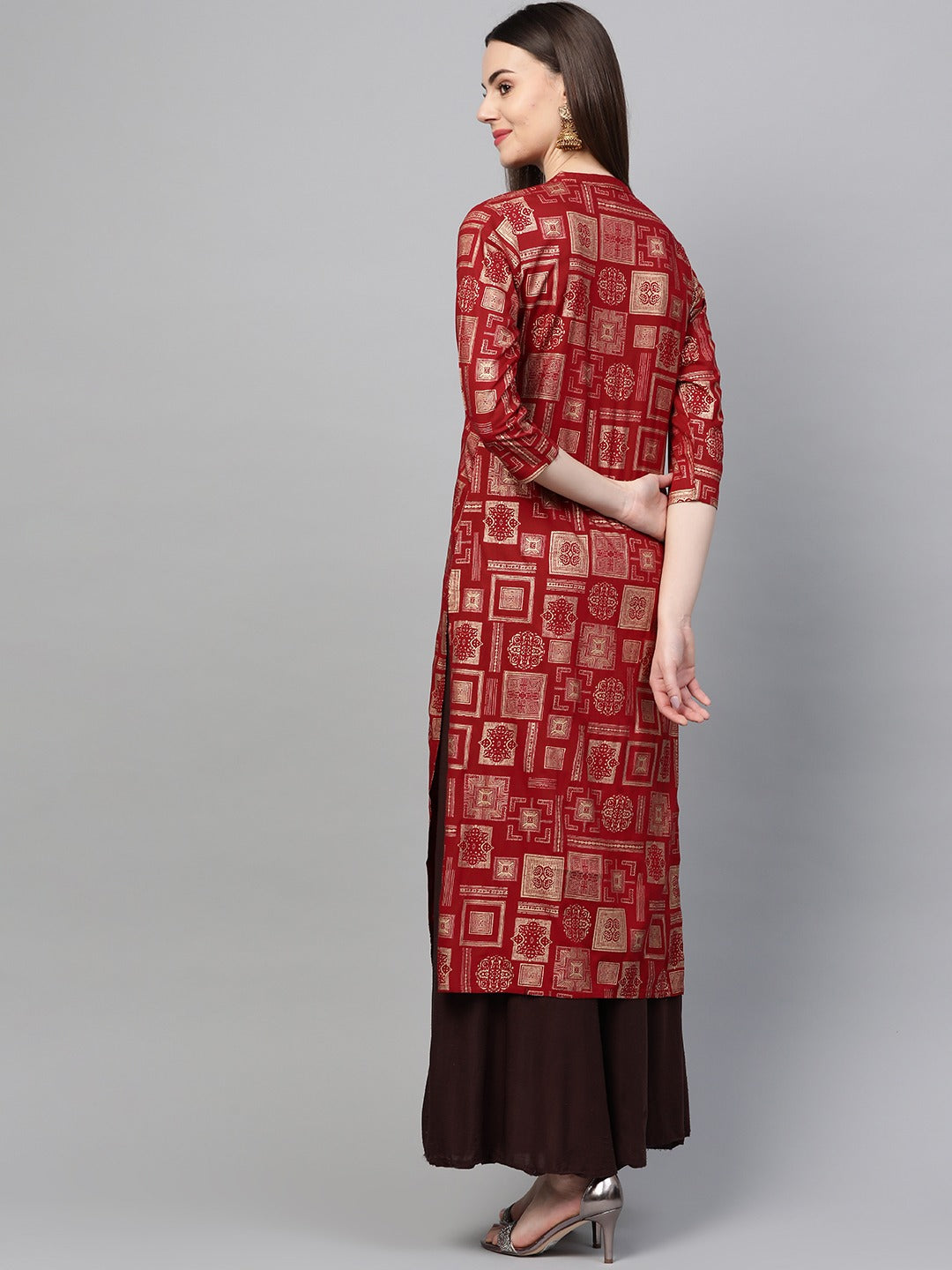 Color_Maroon