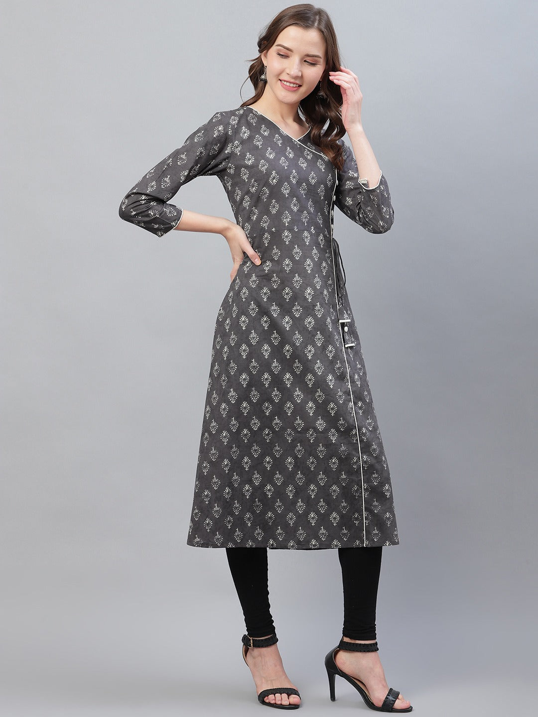 Color_Grey