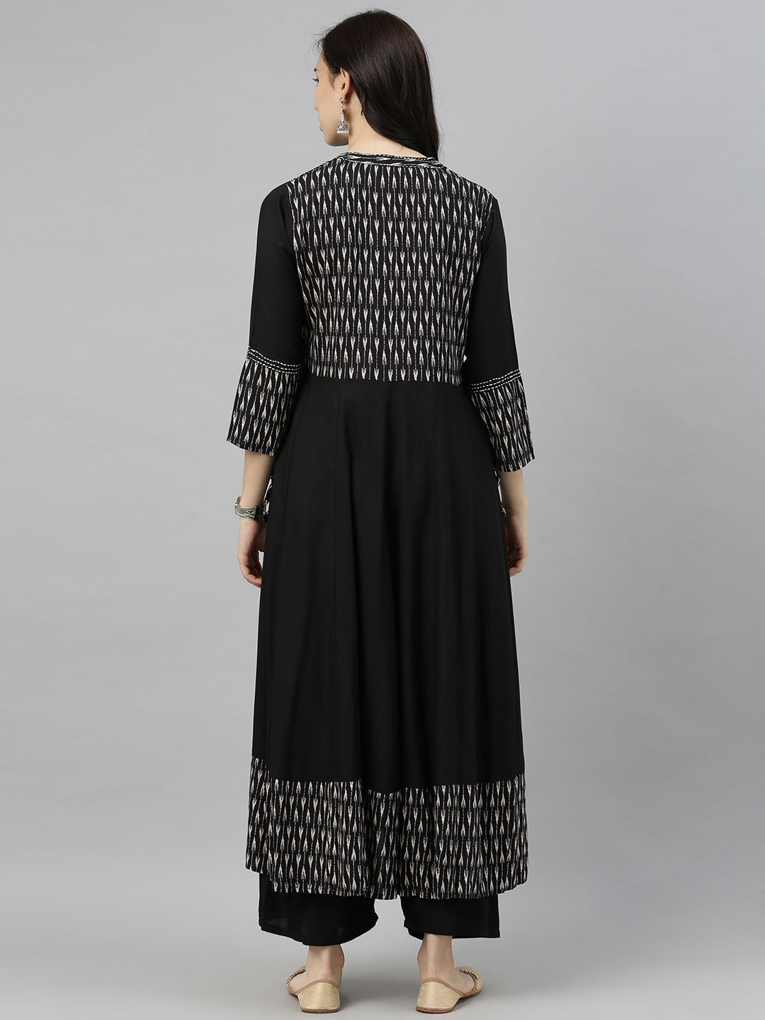 Color_Black