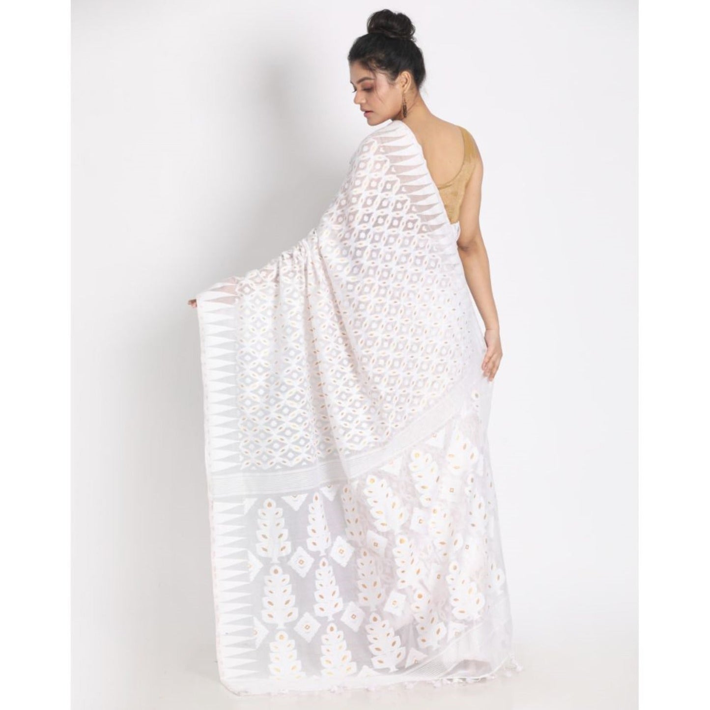 Women's White Cotton Silk Jamdani Saree