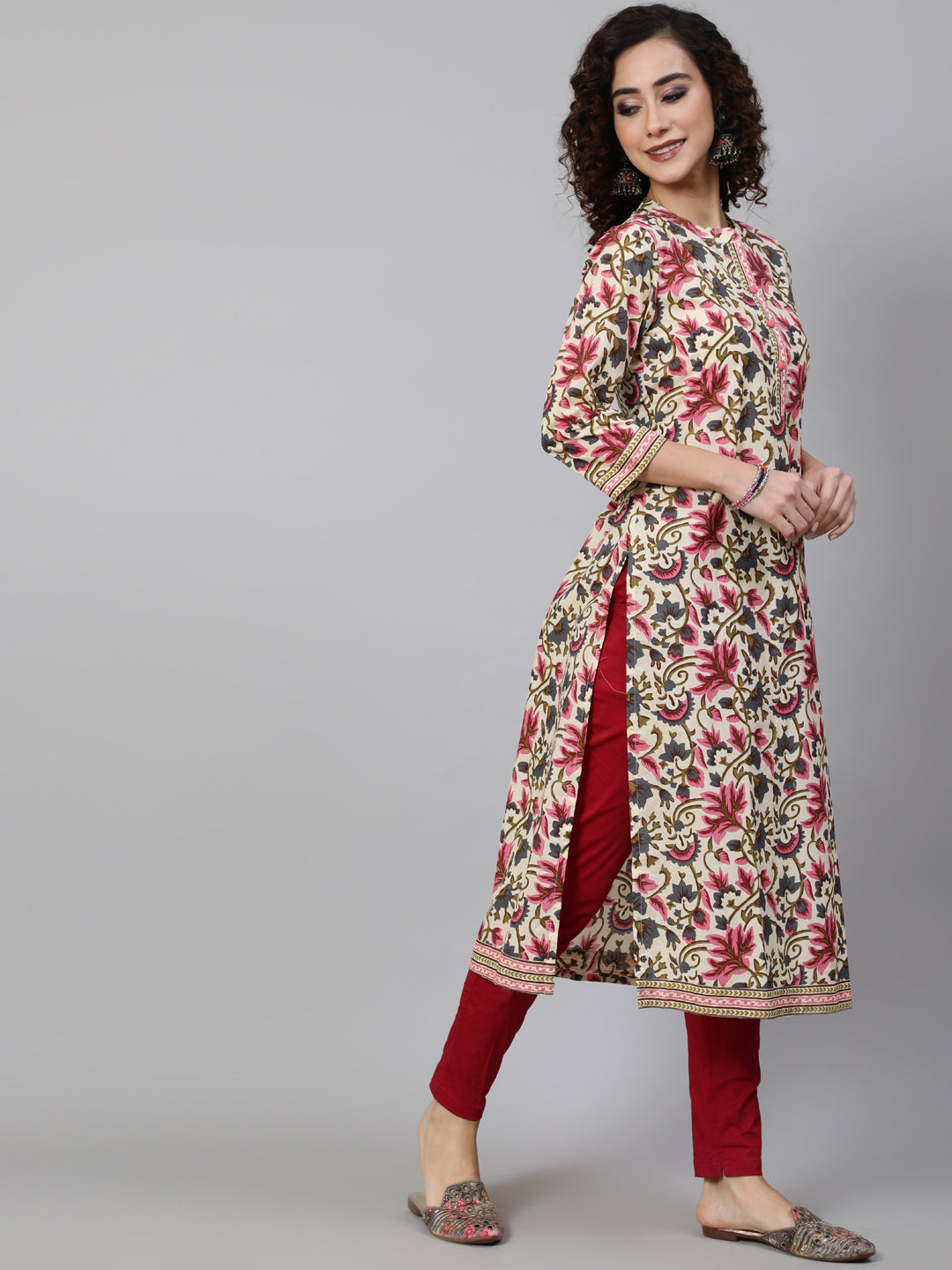 Women's Cream Floral Print Straight Kurta