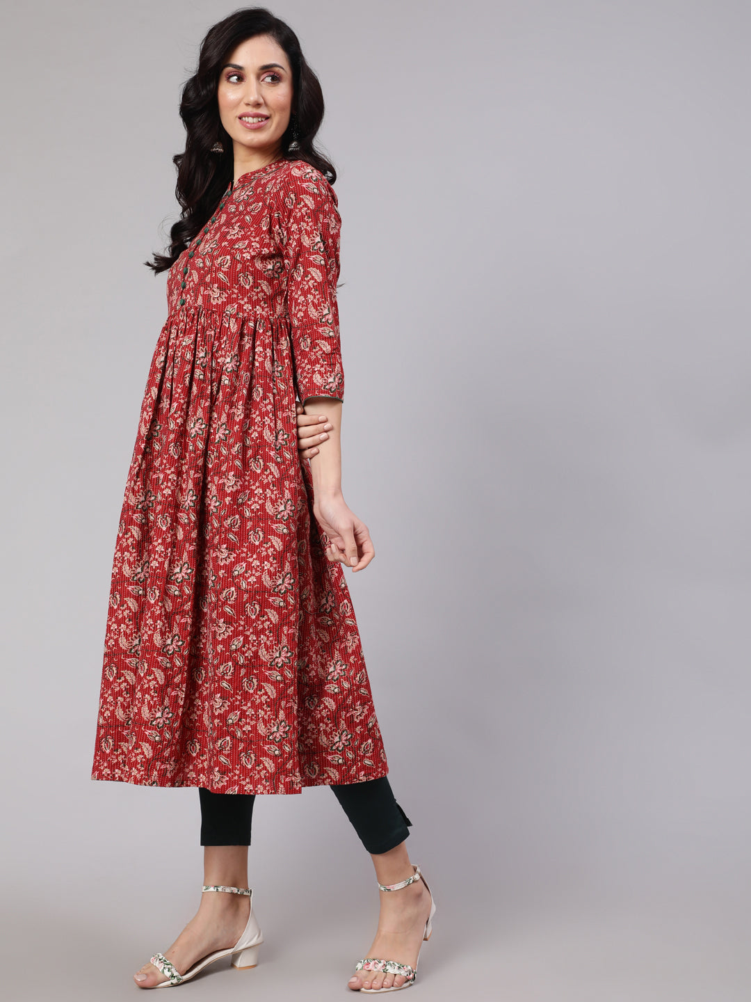Women's Red Floral Print Kantha Work Gathered Kurta