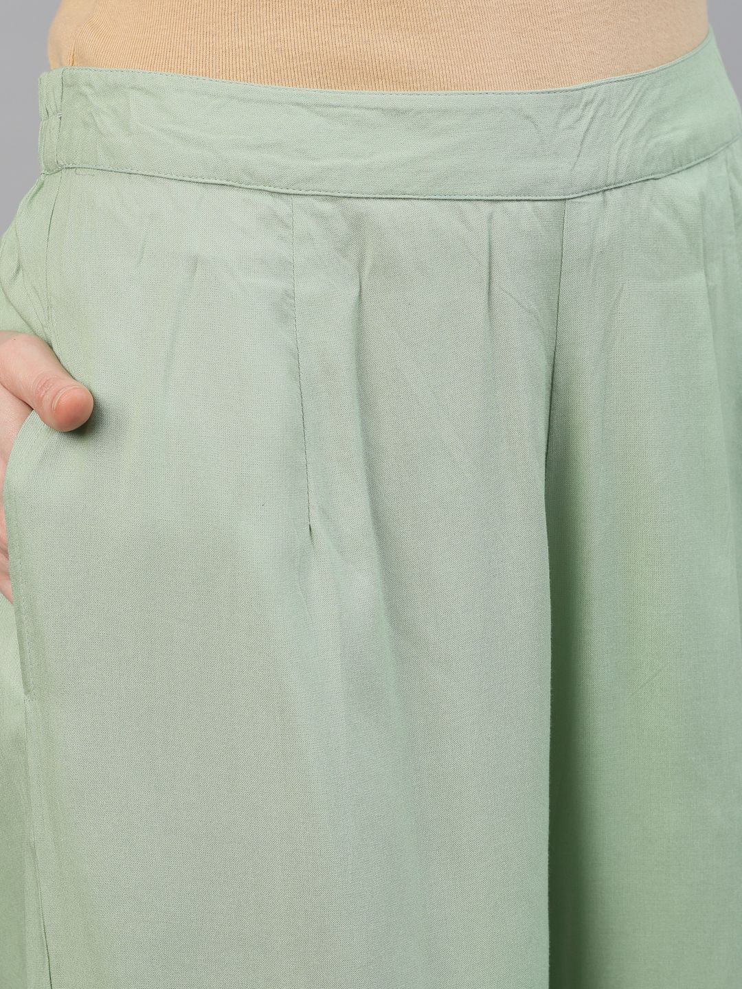 COLOR_Green