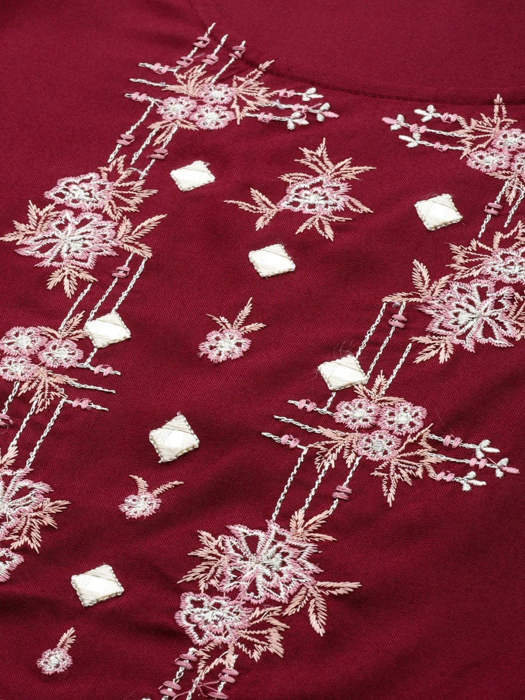 Color_Maroon