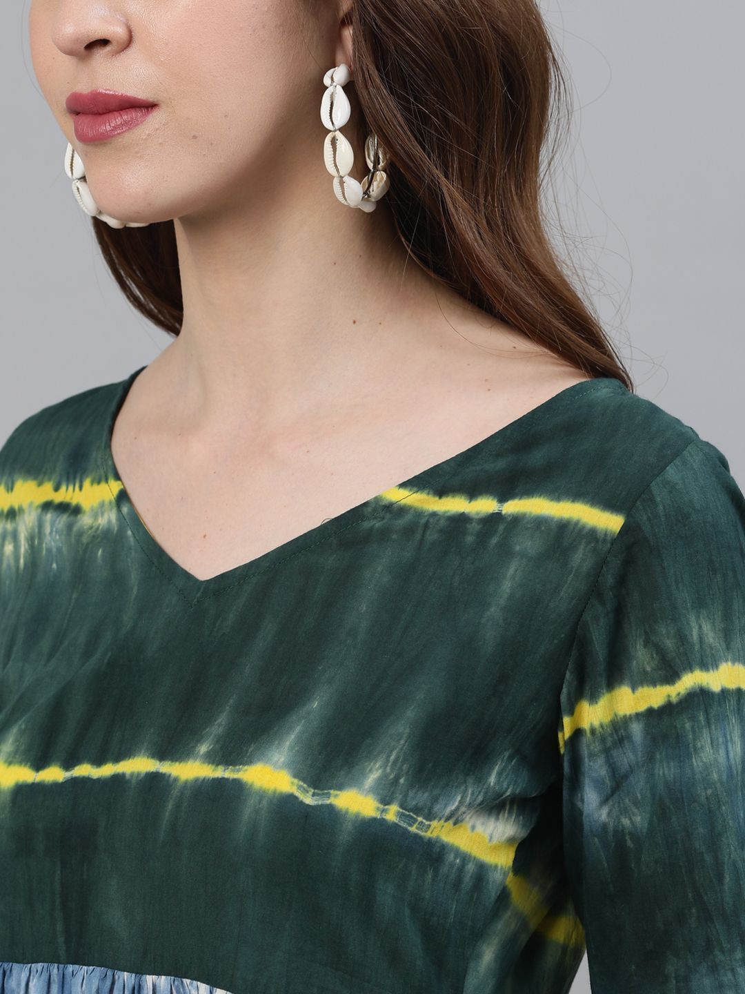 Women's Green & Blue Tie & Dye Printed A-Line Kurta