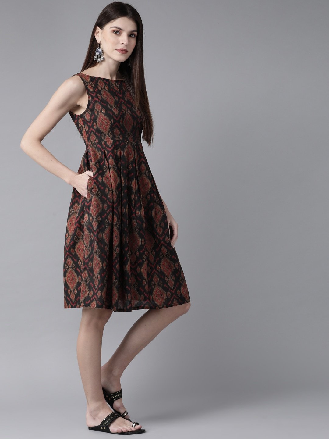 Women's  Black & Maroon Printed A-Line Dress