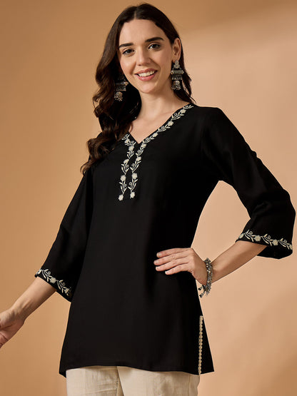 Color_Black