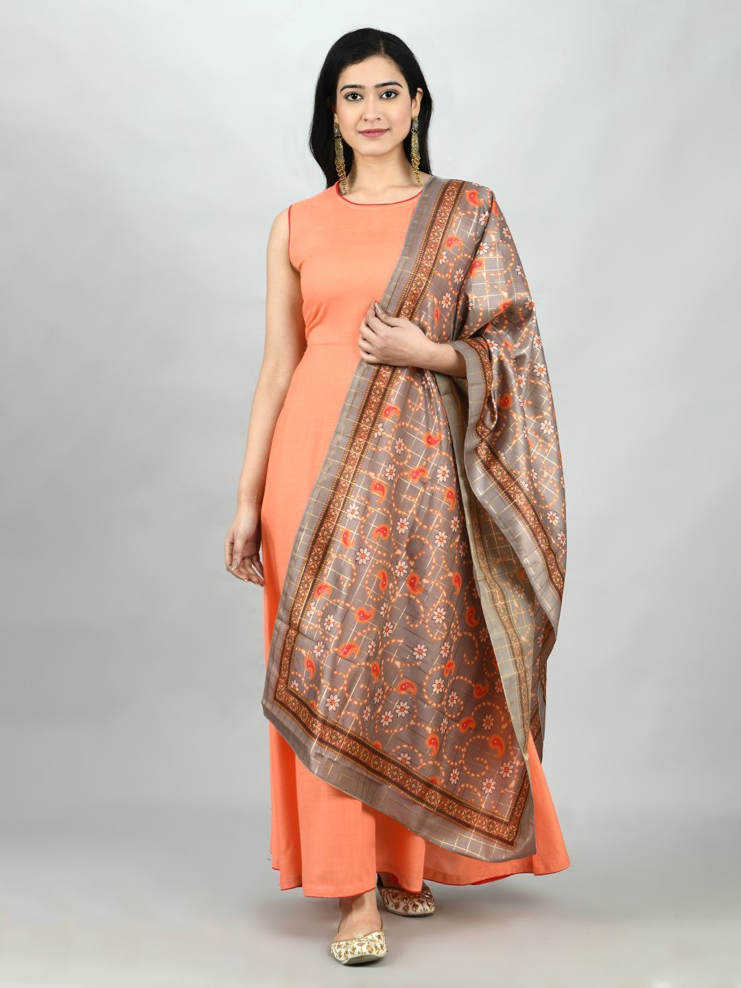 Women's Peach Cotton Solid Sleeveless Round Neck Casual Kurta Dupatta Set