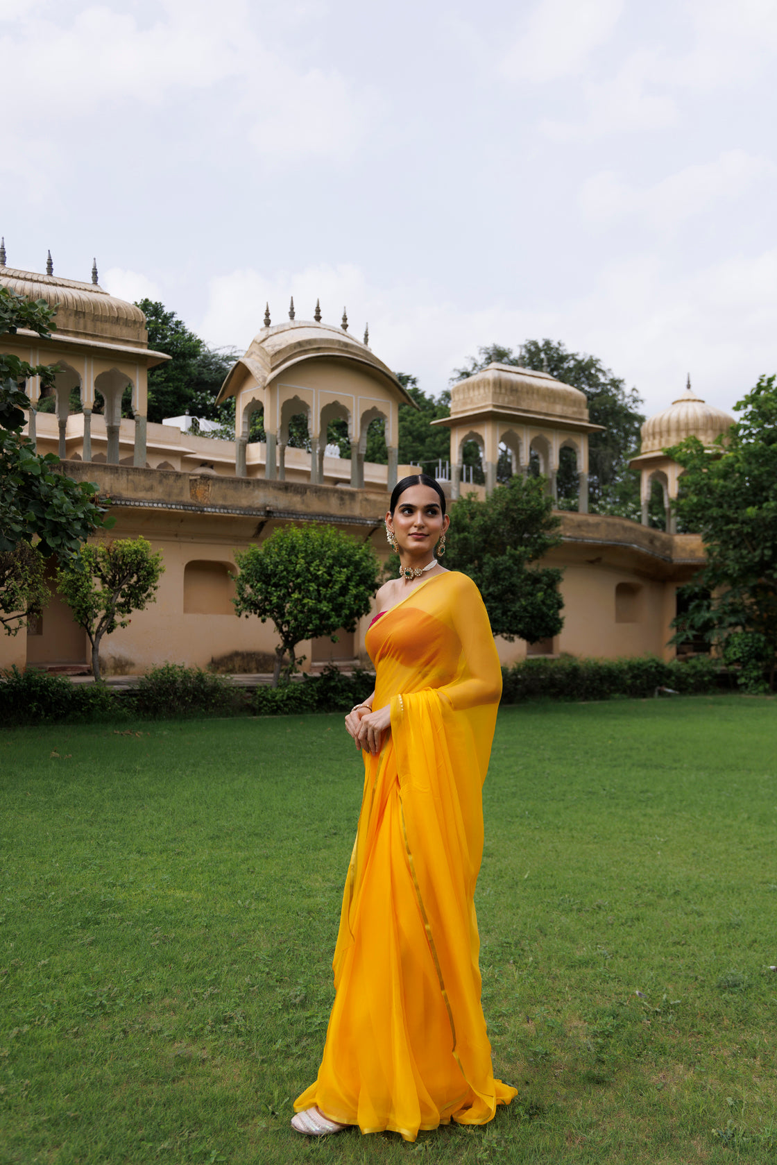 Women's Yellow Hand Dyed Chiffon Saree With Jacquard Blouse