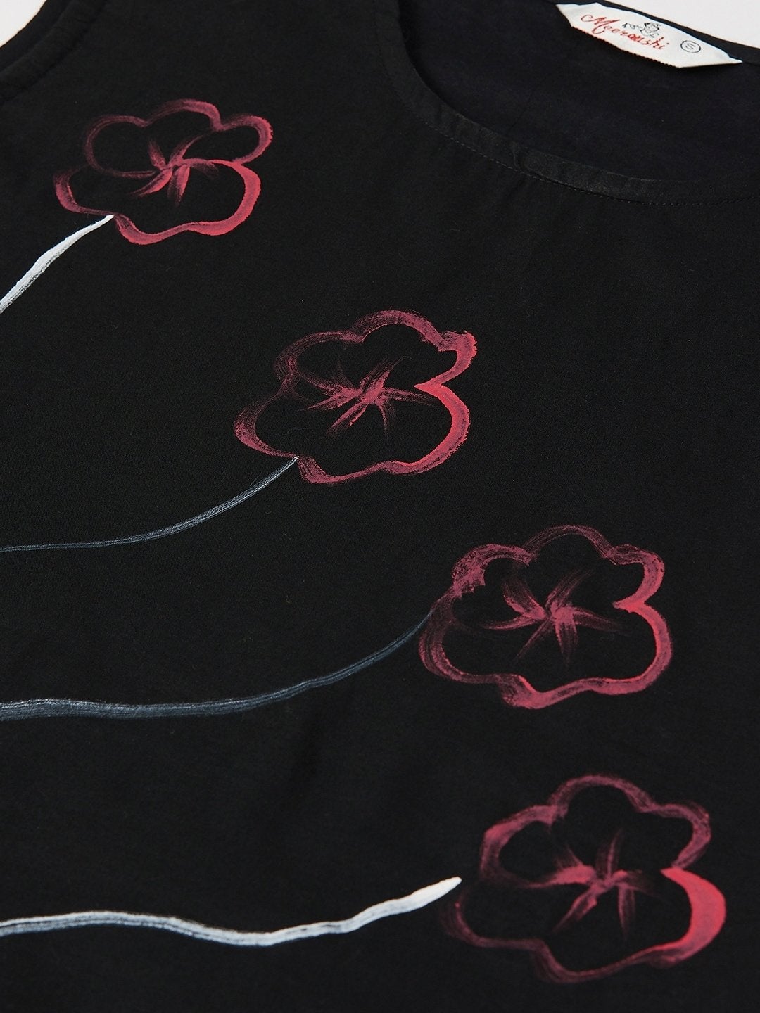 Women's Black & Pink Floral Printed Straight Kurta