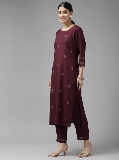 Women's Burgundy Rogan Print Straight Kurta Trouser Set