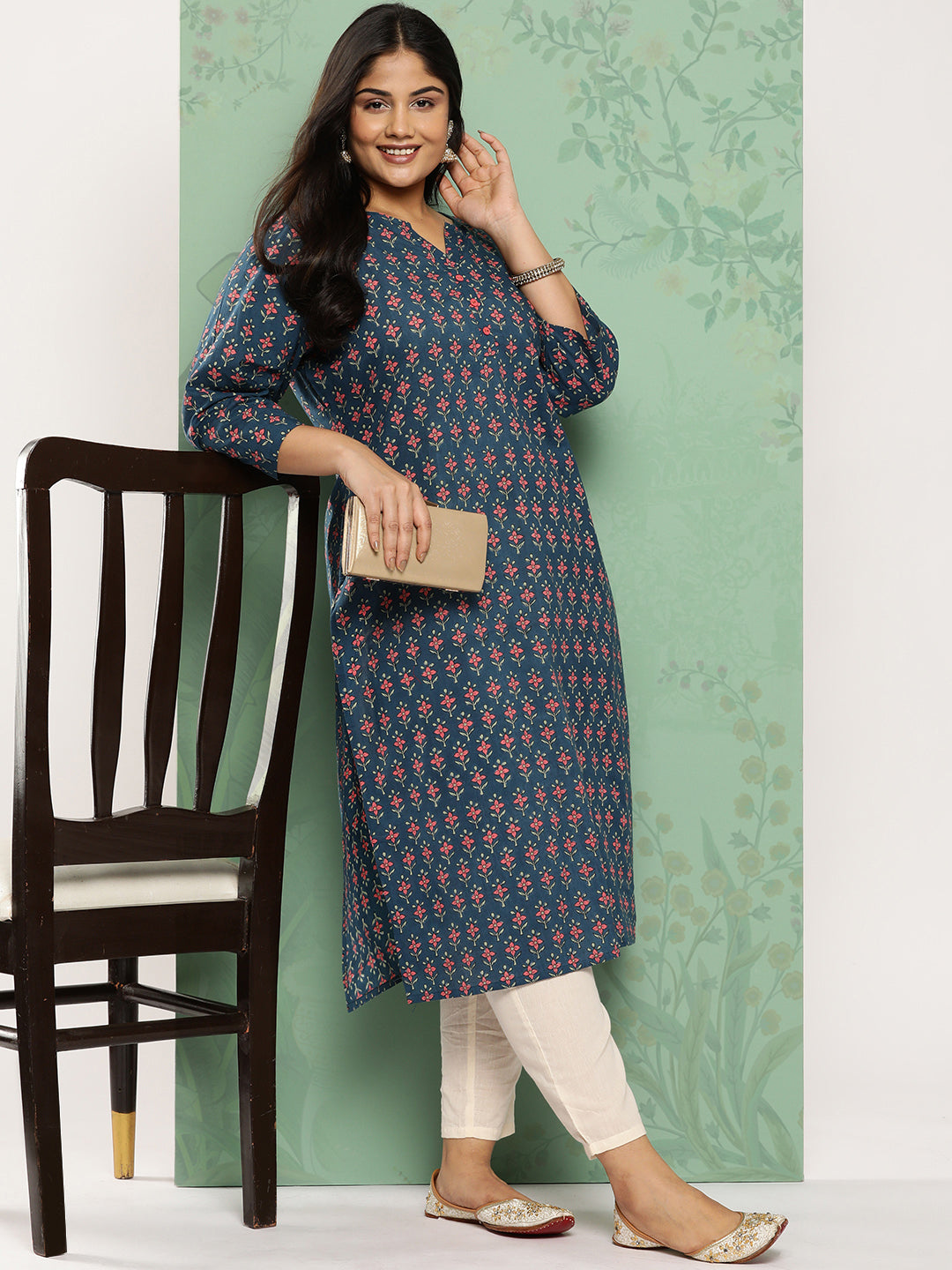 Women's Blue Floral Straight Kurta