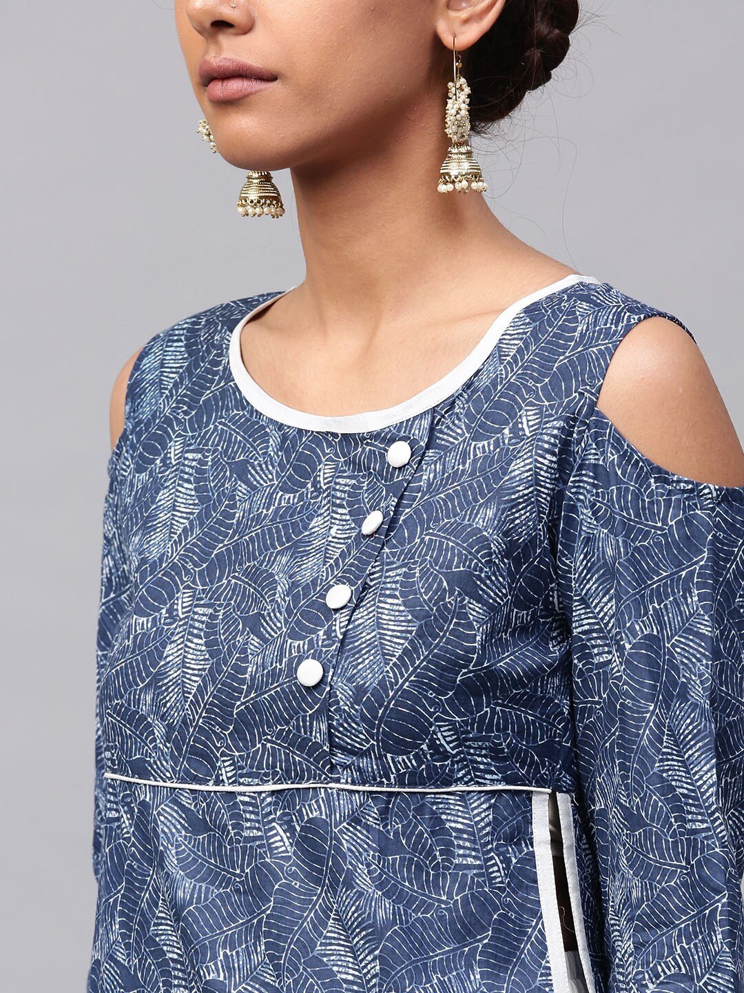 Women's  Navy & White Printed Straight Kurta