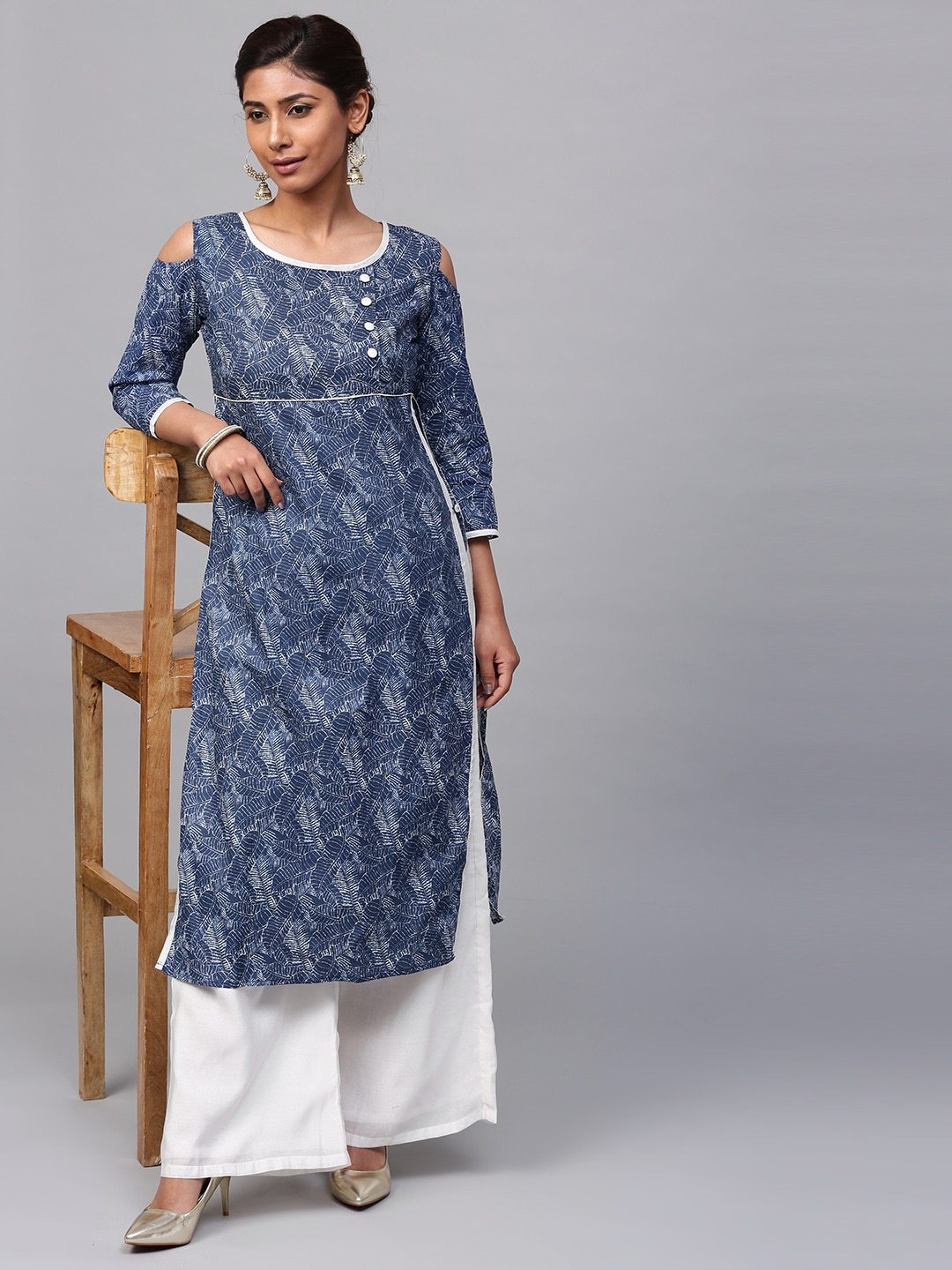 Women's  Navy & White Printed Straight Kurta