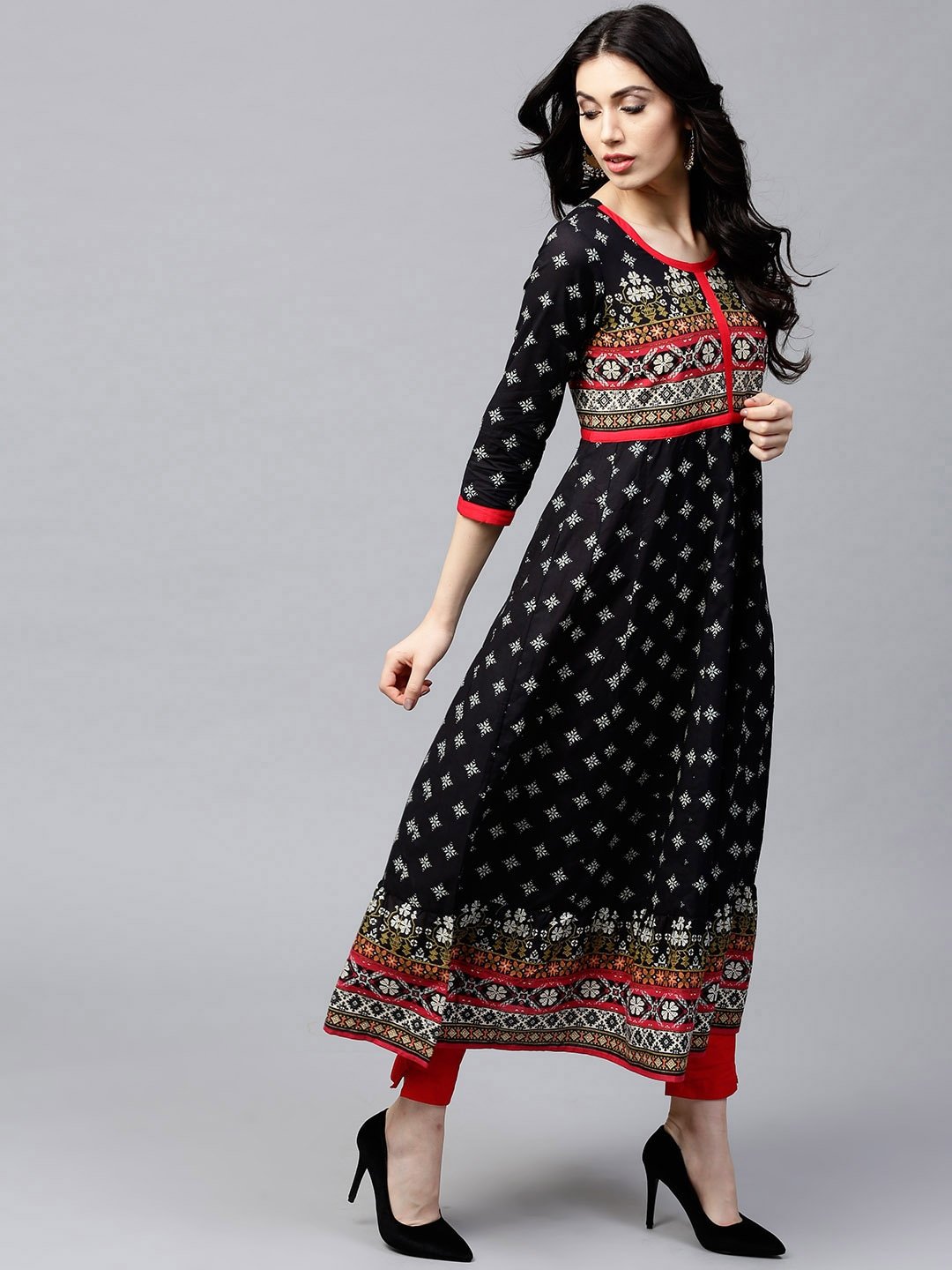Women's  Black & Off-White Printed Tiered Anarkali Kurta