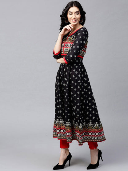Women's  Black & Off-White Printed Tiered Anarkali Kurta