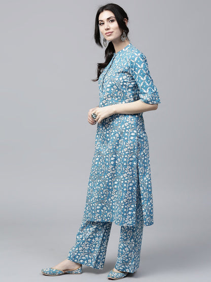Women's  Blue & White Printed Straight Kurta