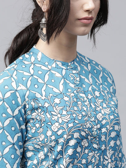 Women's  Blue & White Printed Straight Kurta