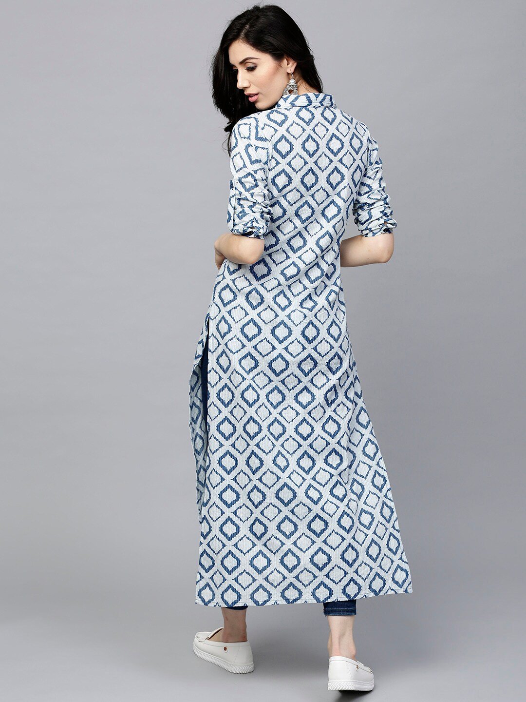 Women's  Navy & Off-White Printed Straight Kurta