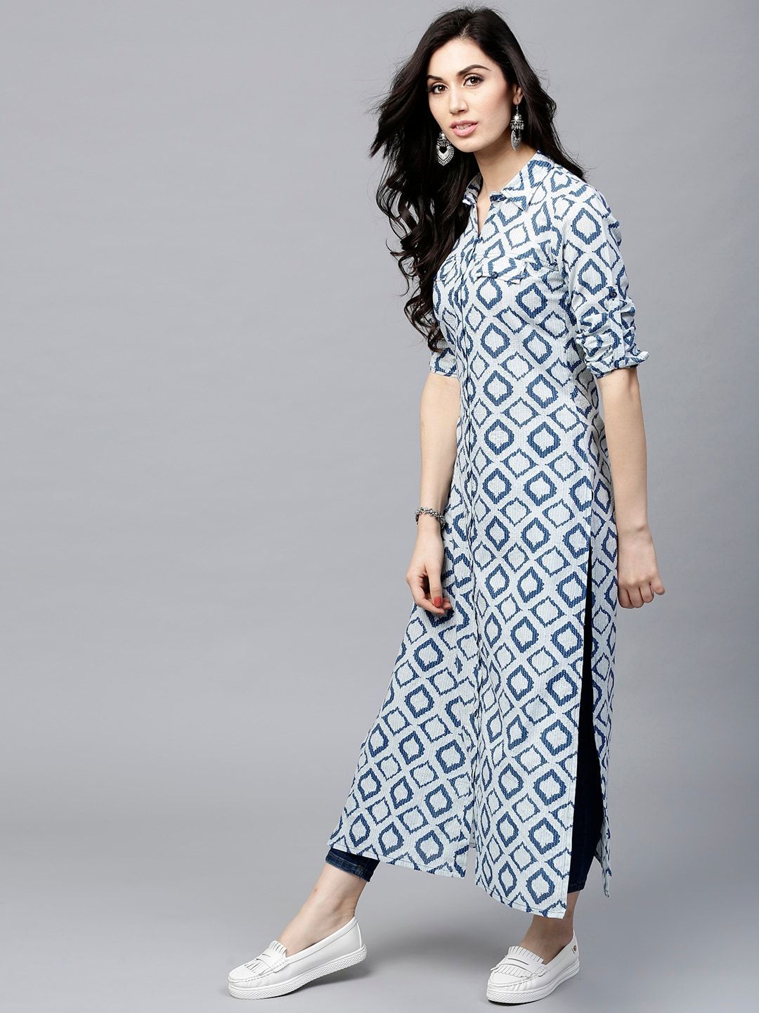 Women's  Navy & Off-White Printed Straight Kurta