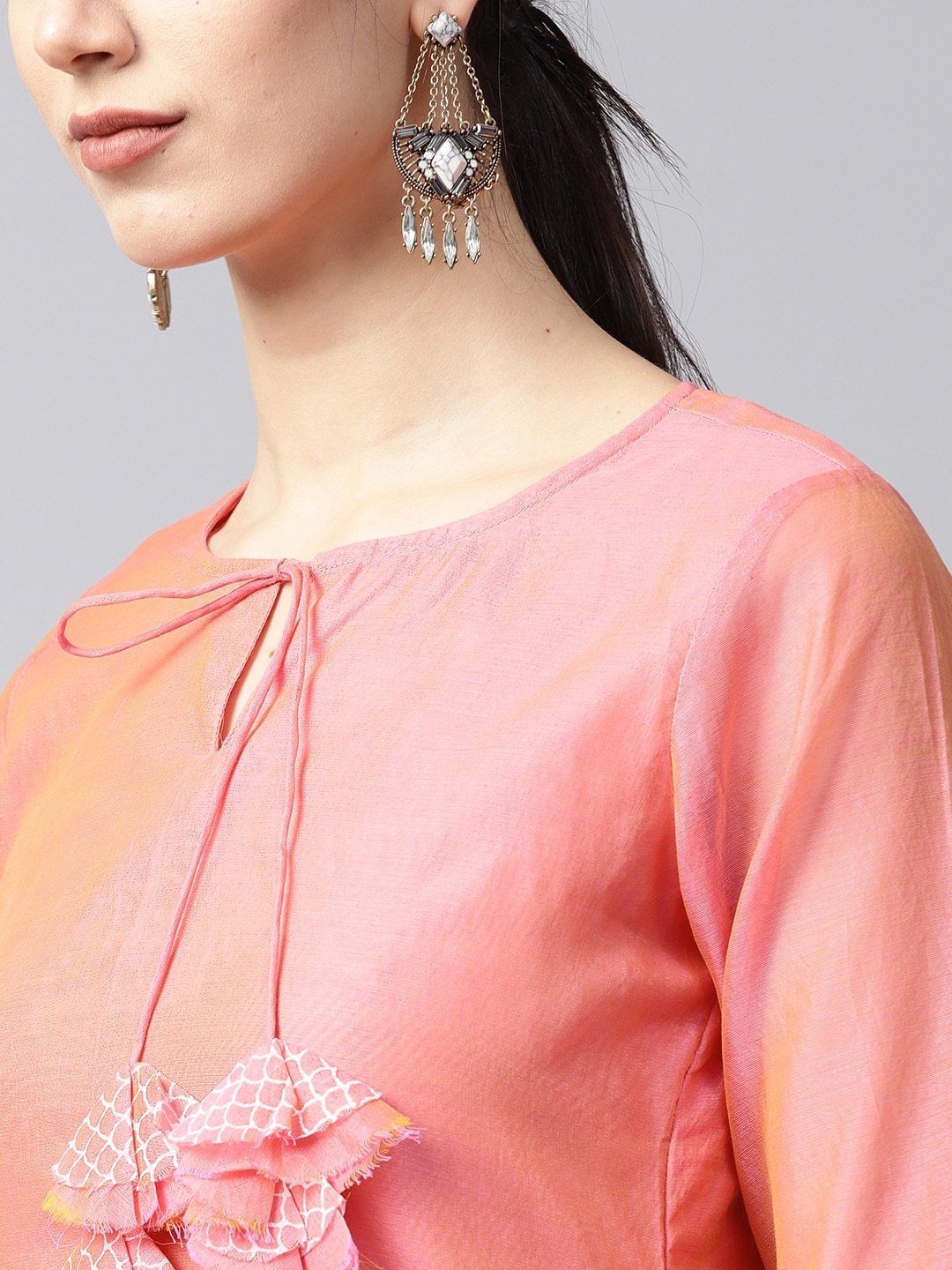 Women's  Pink Solid Dual-Toned Straight Kurta