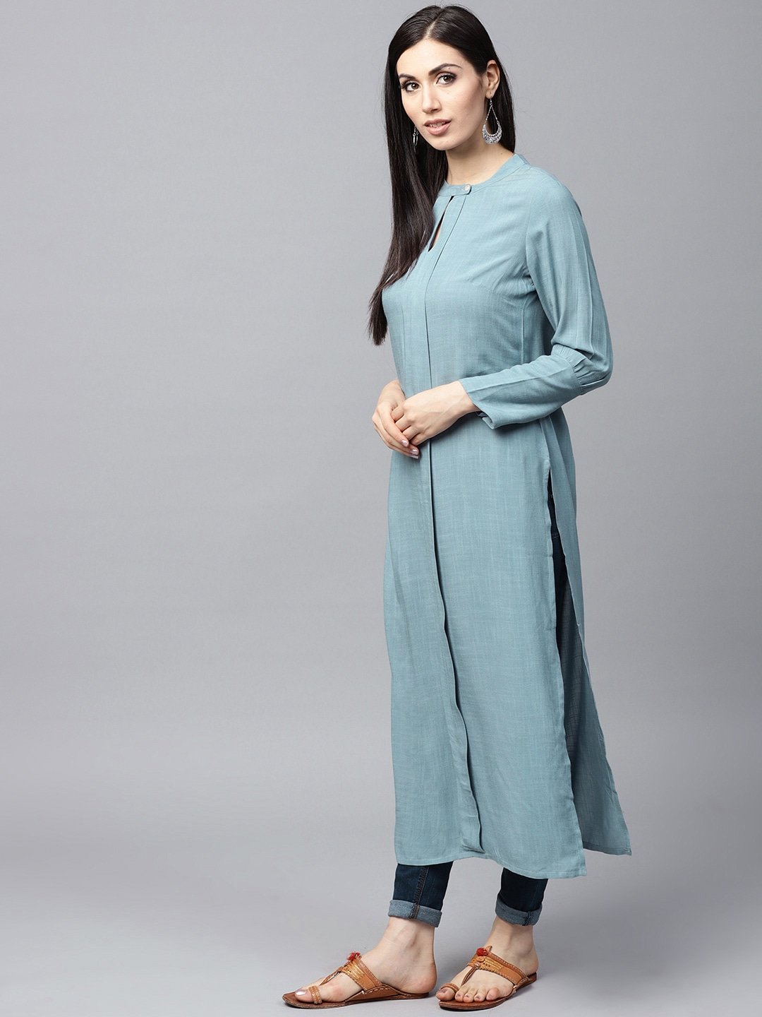 Women's  Blue Solid Straight Kurta