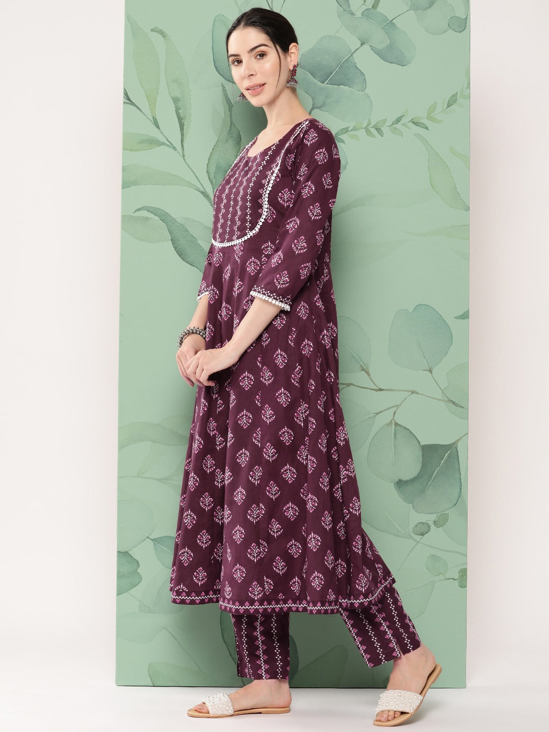 Color_Burgundy