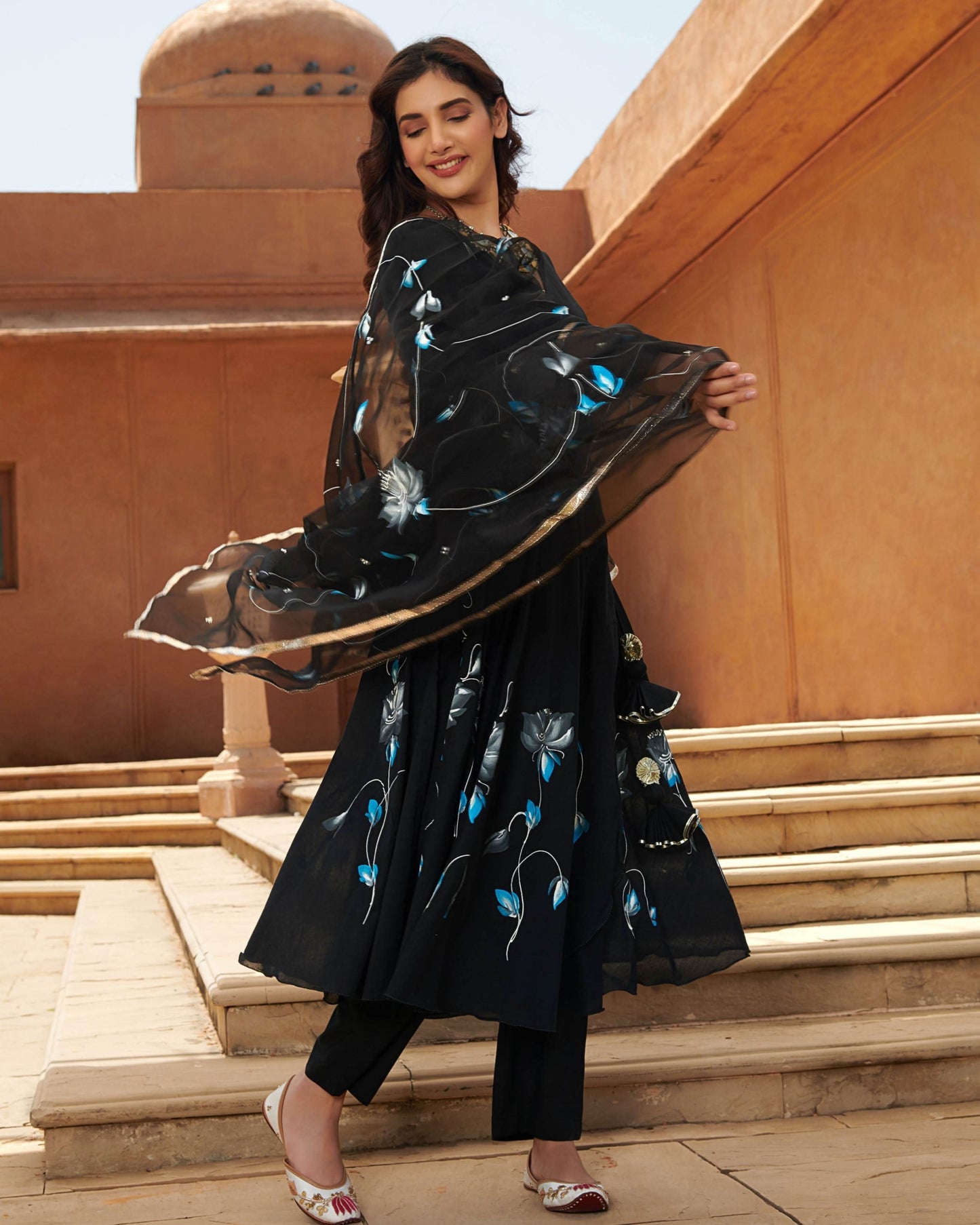 Women's Naazia Handpainted Cotton Suit Set