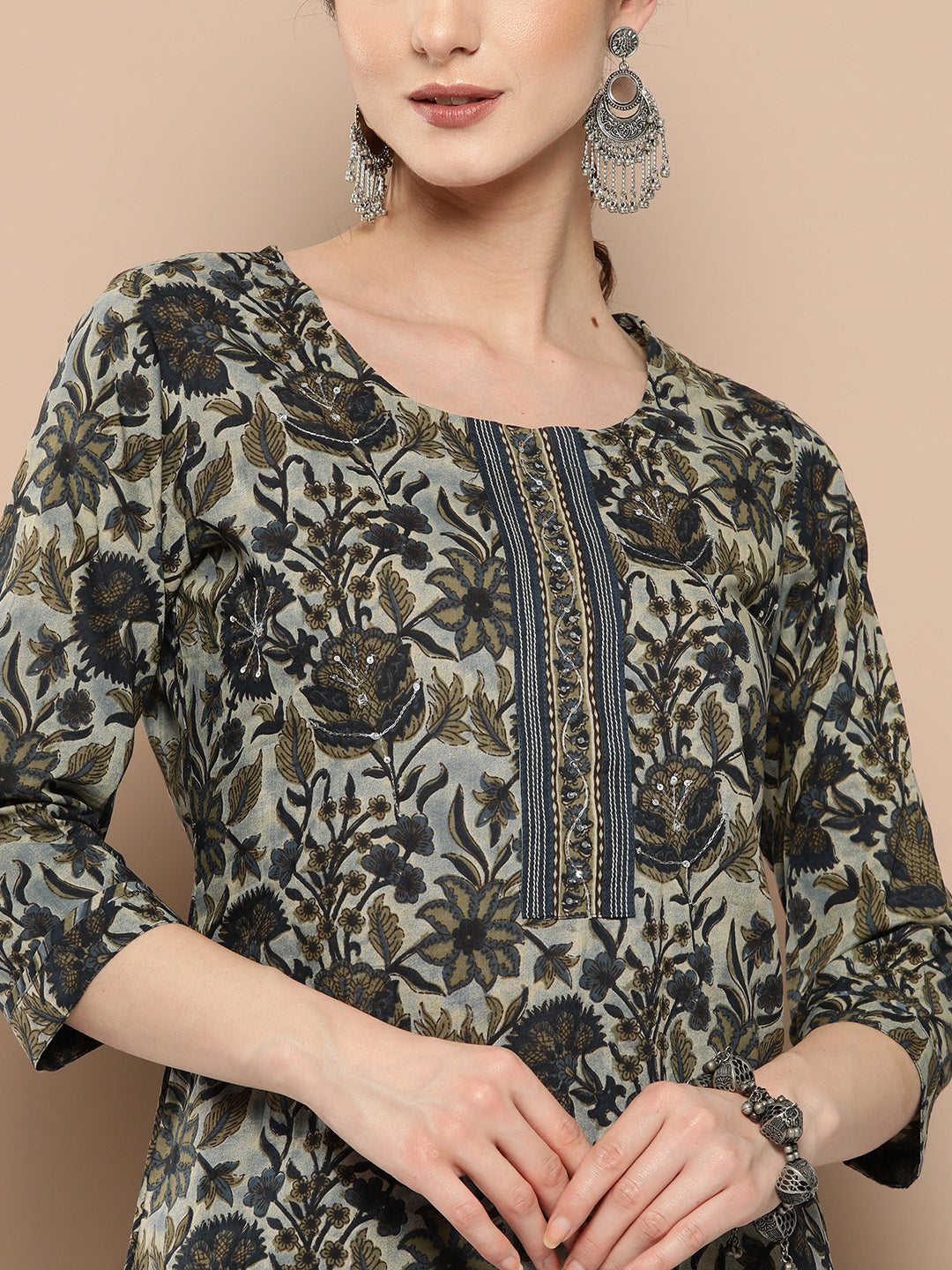Women's Blue Floral Straight Kurta Trouser Set