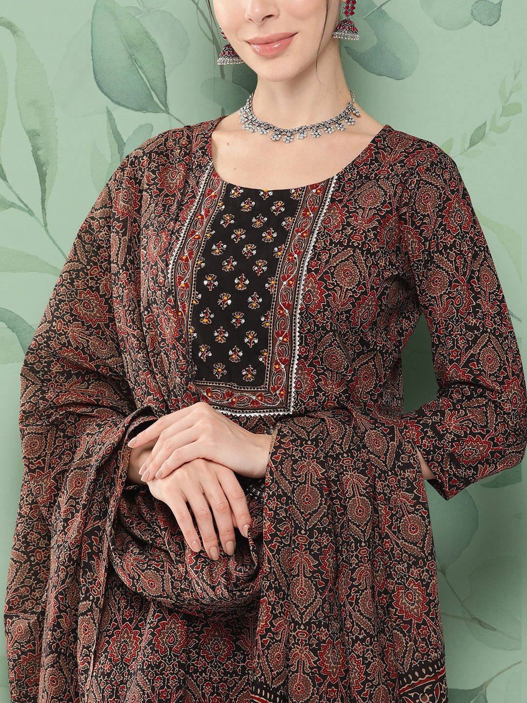 Women's Khaki Ethnic Motifs Straight Kurta Trouser And Dupatta Set