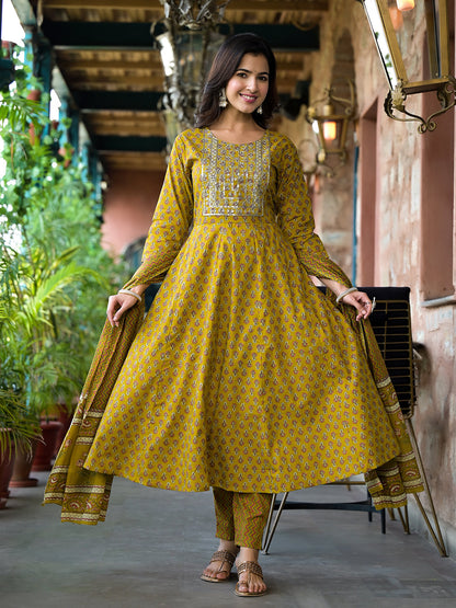 Color_Mustard