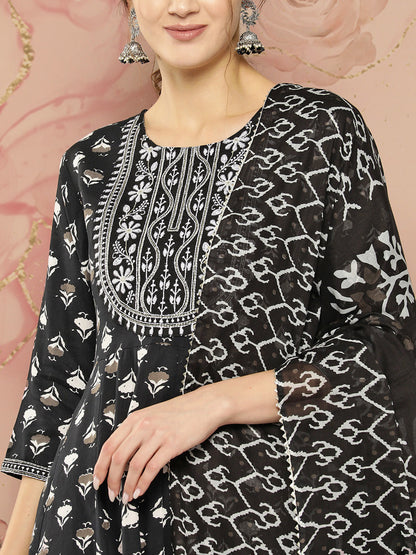 Women's Black Ethnic Motifs Anarkali Kurta Trouser And Dupatta Set