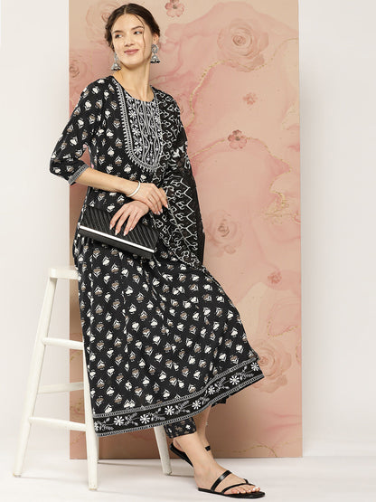 Women's Black Ethnic Motifs Anarkali Kurta Trouser And Dupatta Set