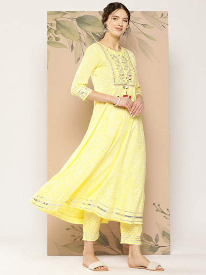 Women's Yellow Ethnic Motifs Anarkali Kurta Trouser And Dupatta Set