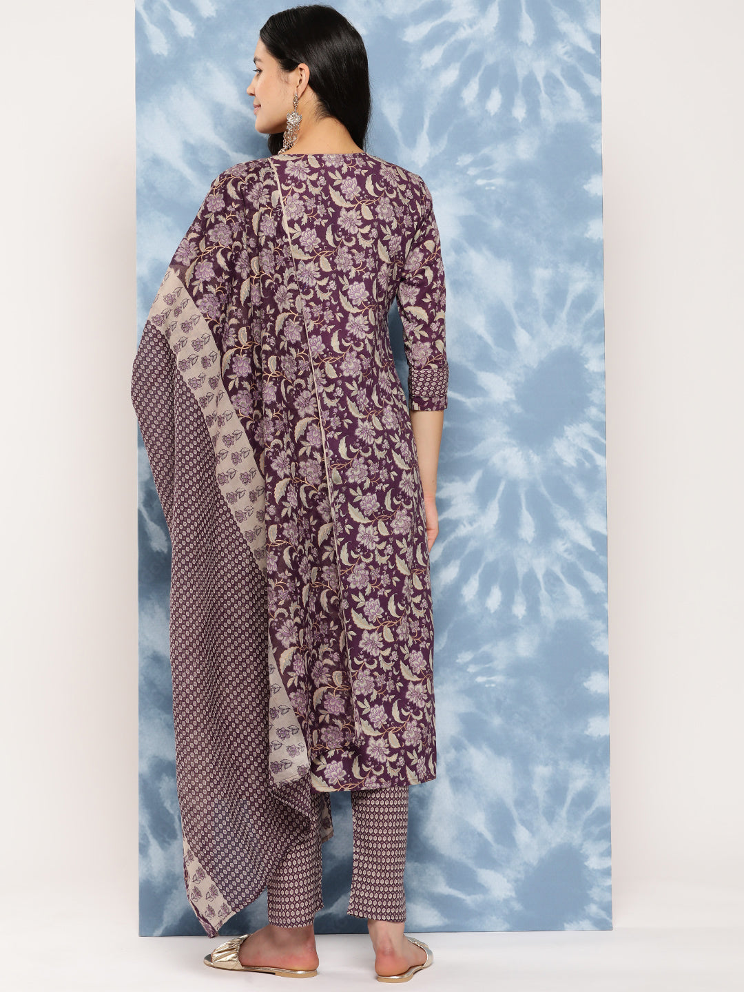 Women's Purple Floral Straight Kurta Trouser And Dupatta Set