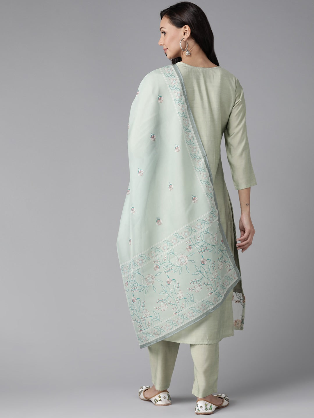 Women's Green Embroidered Straight Kurta Trouser And Dupatta Set