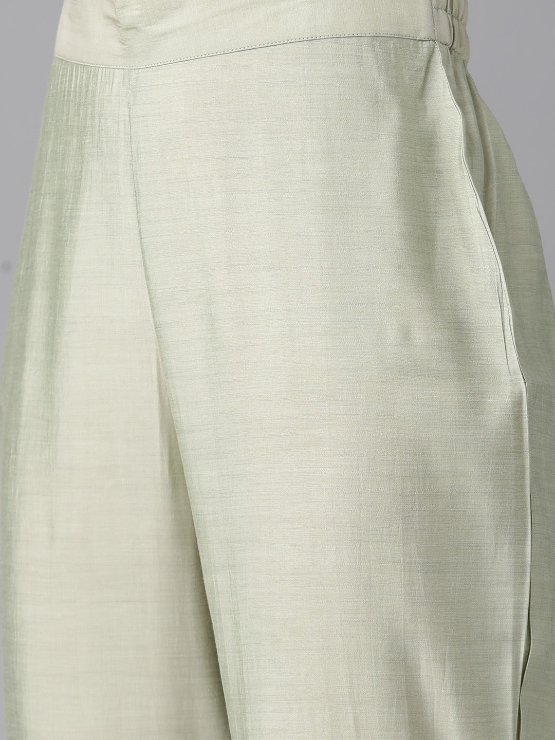 Women's Green Embroidered Straight Kurta Trouser And Dupatta Set