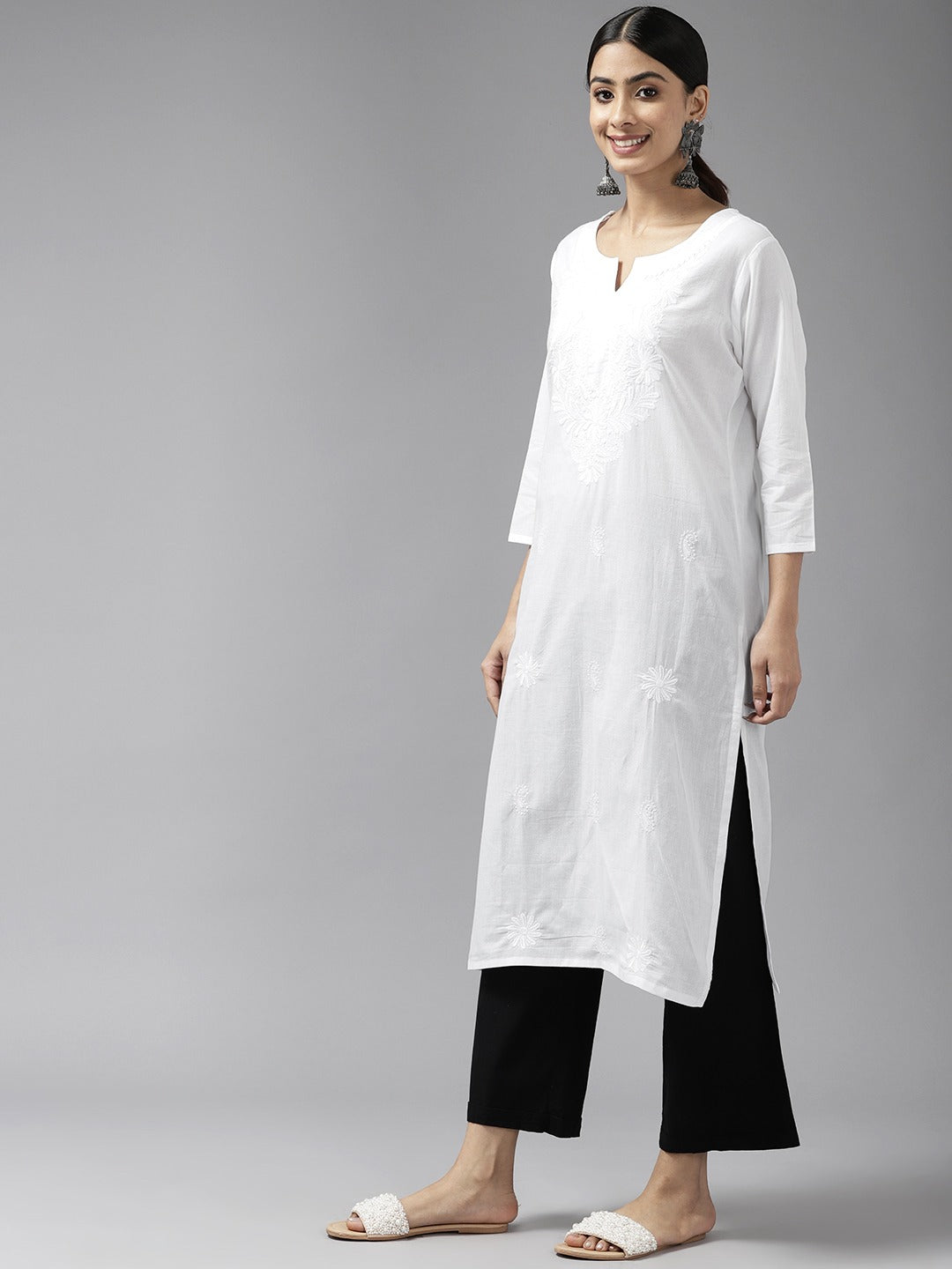 Women's White Floral Chikankari Kurta