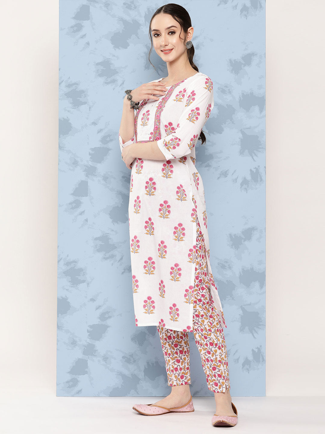 Women's White Floral Straight Kurta Trouser And Dupatta Set