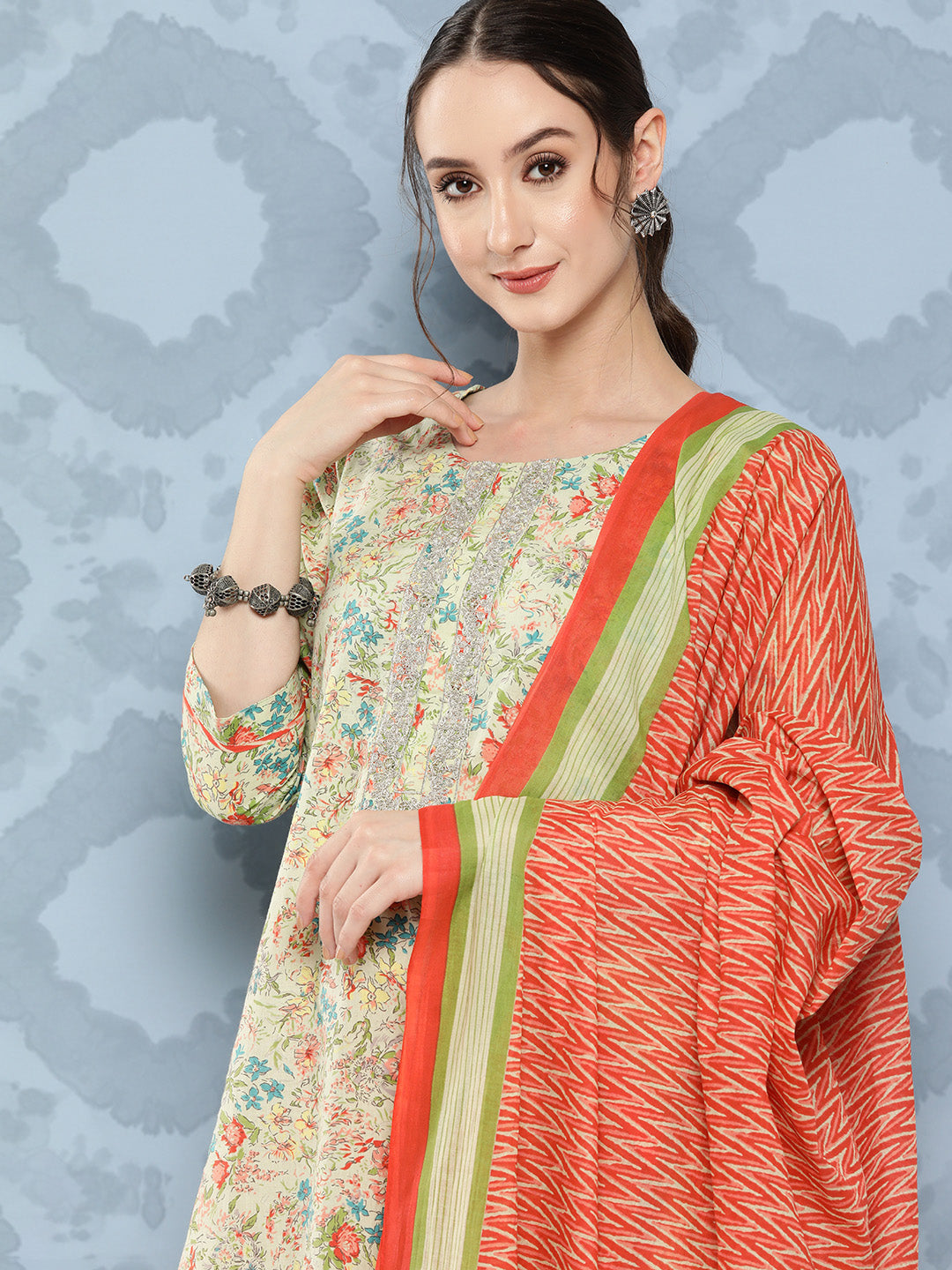 Women's Sea Green Floral Straight Kurta Trouser And Dupatta Set