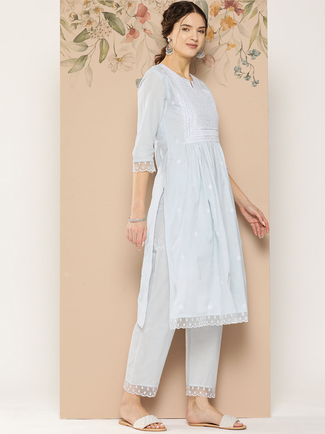 Women's Blue Solid Straight Kurta Trouser And Dupatta Set