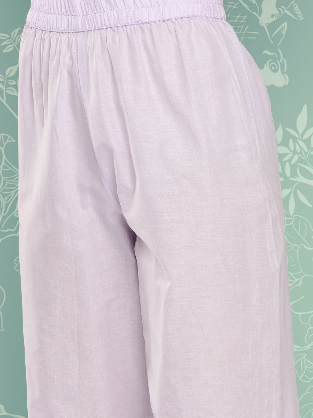 Women's Lavender Solid Straight Kurta Trouser And Dupatta Set