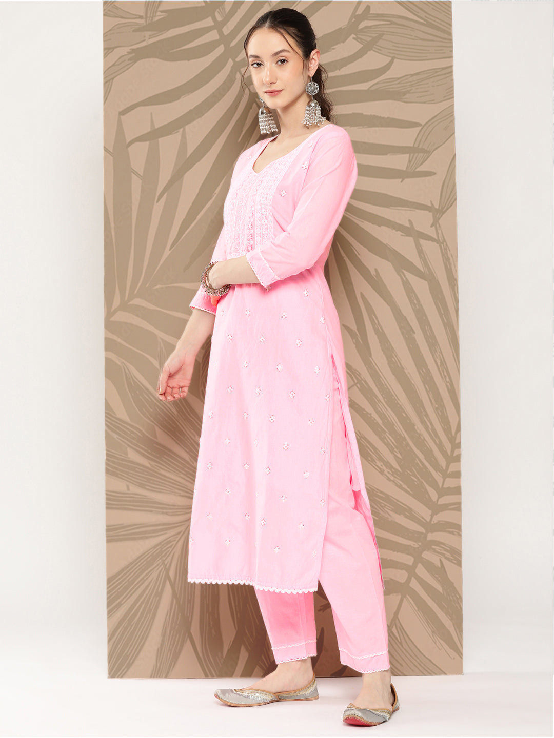 Women's Pink Solid Straight Kurta Trouser And Dupatta Set