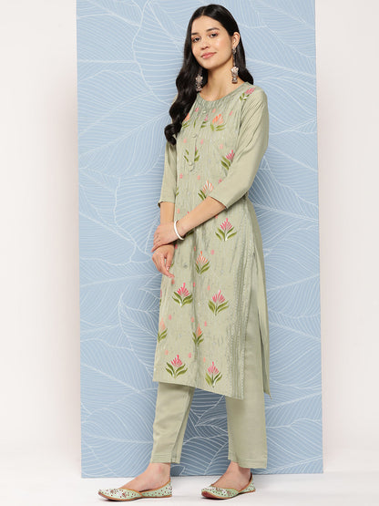 Women's Green Floral Straight Kurta Trouser And Dupatta Set