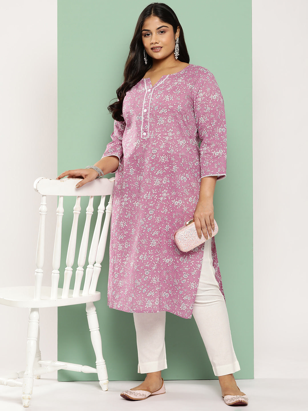 Women's Mauve Floral Straight Kurta