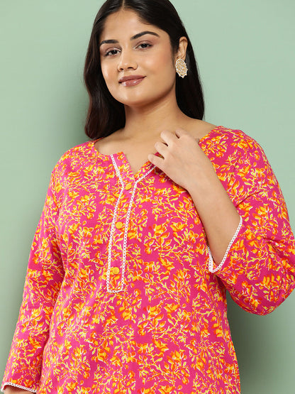 Women's Pink Floral Straight Kurta