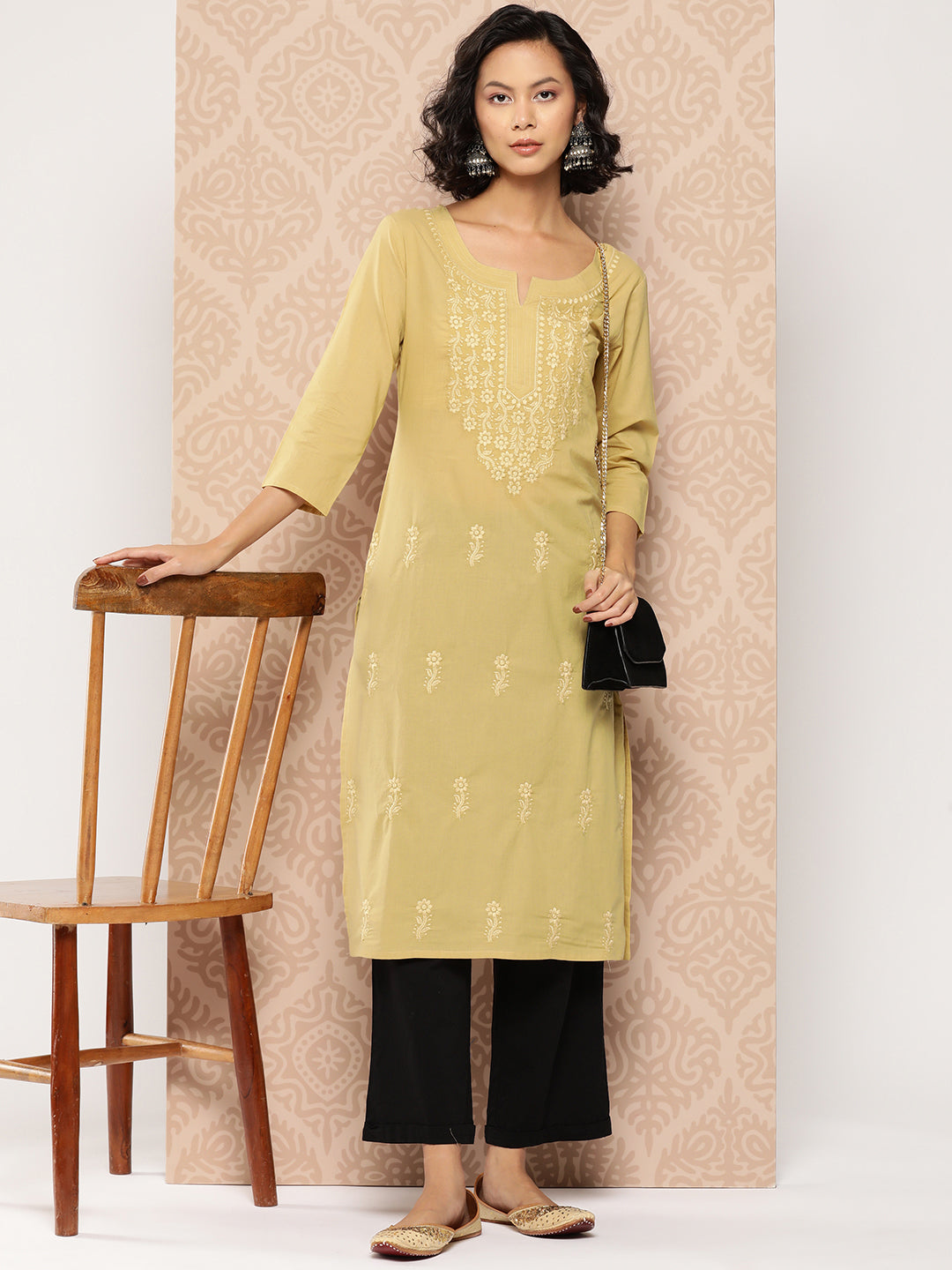 Women's Beige Floral Straight Kurta